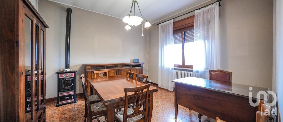 Casa indipendente / Villa 8 locali di 517 m² in Gaiba (45030)