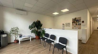 Negozio / locale commerciale di 241 m² in Arezzo (52100)