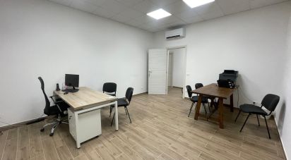 Negozio / locale commerciale di 241 m² in Arezzo (52100)