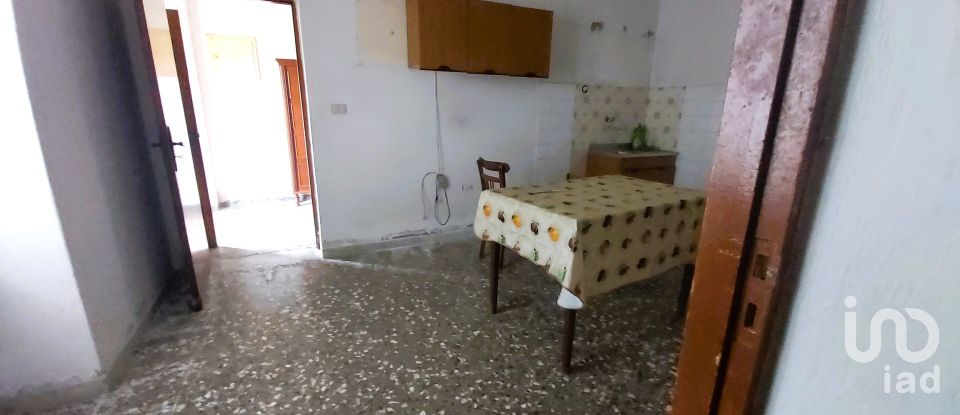 Casa indipendente / Villa 7 locali di 190 m² in Lago (87035)