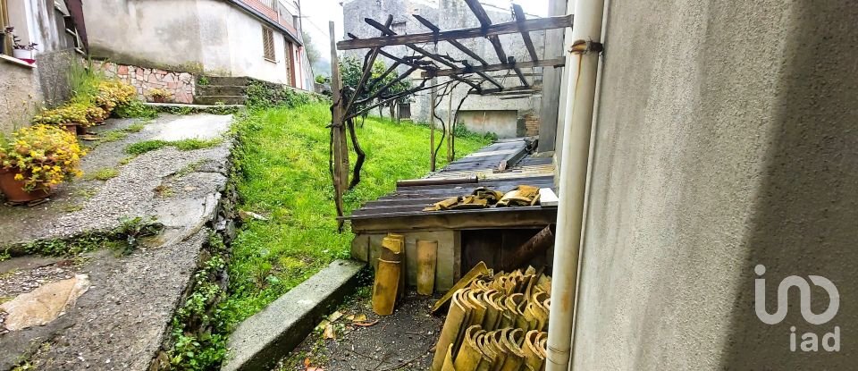 Casa indipendente / Villa 7 locali di 190 m² in Lago (87035)