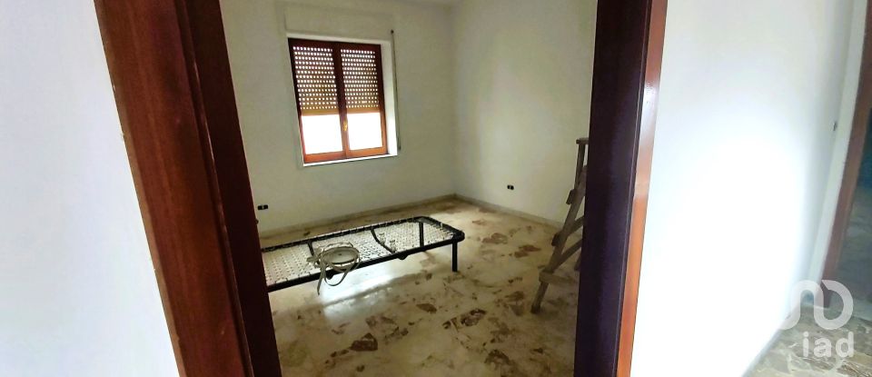 Casa indipendente / Villa 7 locali di 190 m² in Lago (87035)