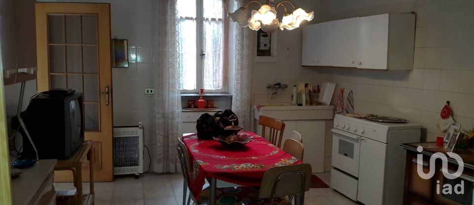 Casa indipendente / Villa 9 locali di 127 m² in Mombello Monferrato (15020)