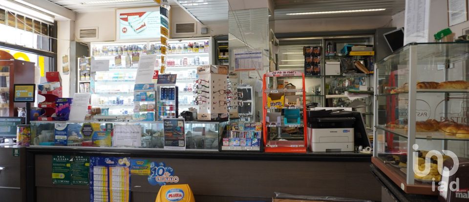 Bar tabacchi di 70 m² in Torino (10134)
