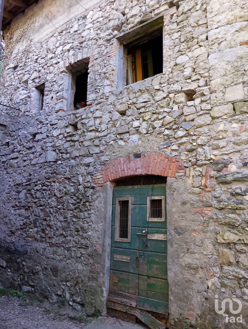 Casa indipendente / Villa 1 locale di 146 m² in Valsolda (22010)