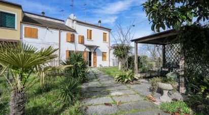Casa indipendente / Villa 6 locali di 170 m² in Mesola (44026)