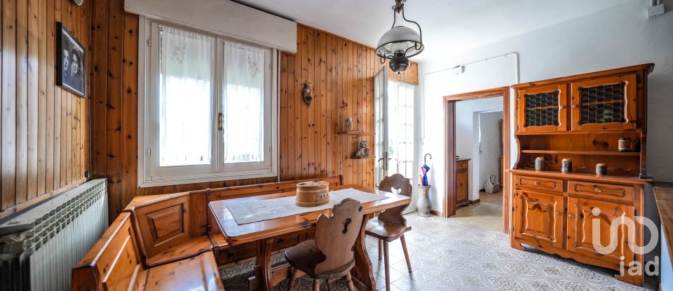 House 6 rooms of 170 m² in Mesola (44026)