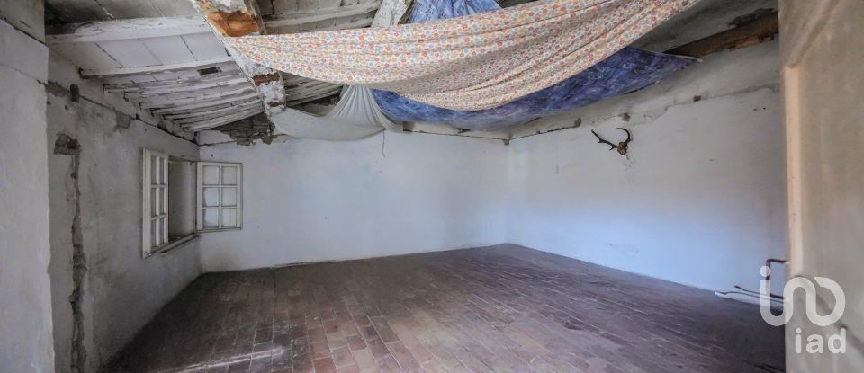 House 6 rooms of 170 m² in Mesola (44026)