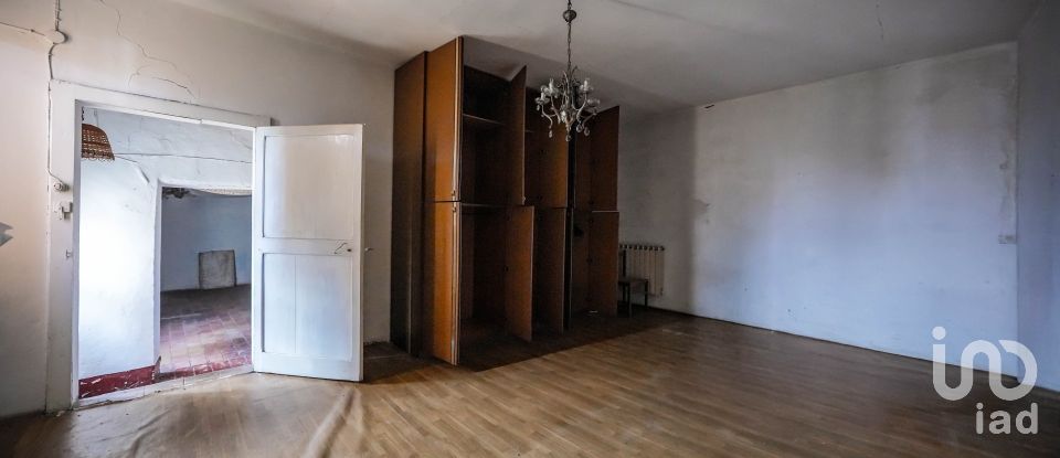 House 6 rooms of 170 m² in Mesola (44026)