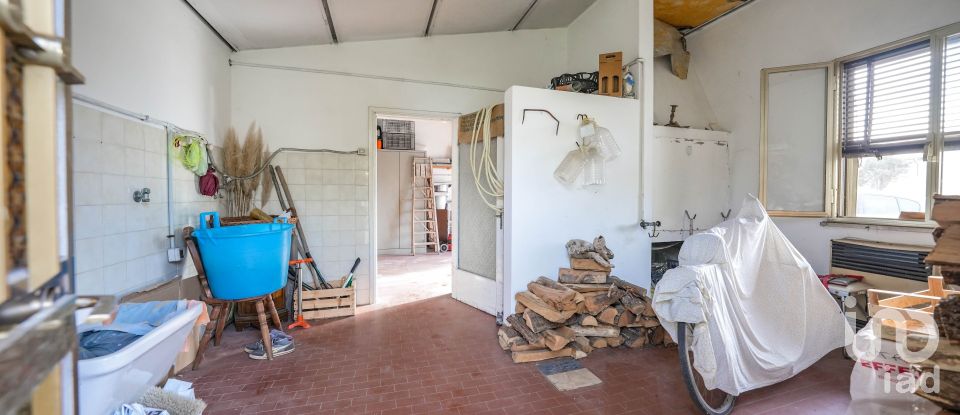 House 6 rooms of 170 m² in Mesola (44026)