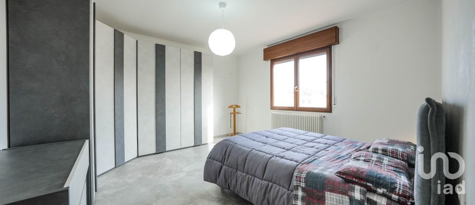 Villa Bifamiliare 3 locali di 161 m² in Argenta (44011)