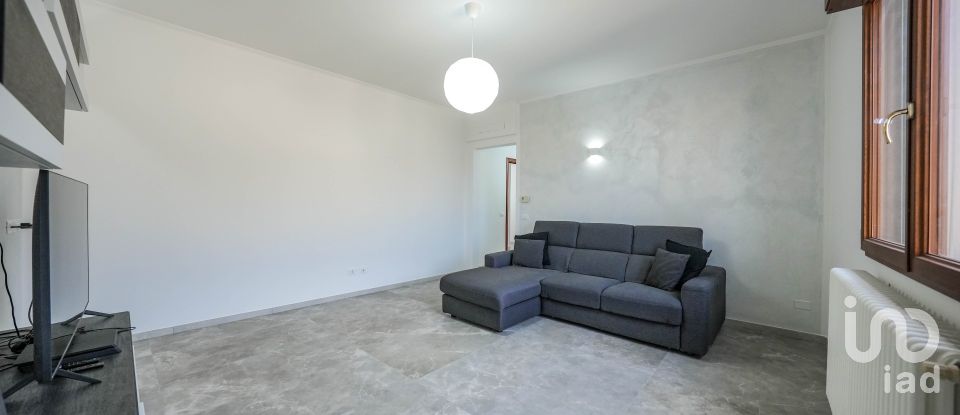 Villa Bifamiliare 3 locali di 161 m² in Argenta (44011)