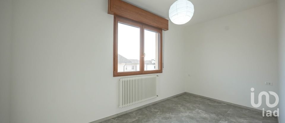 Villa Bifamiliare 3 locali di 161 m² in Argenta (44011)