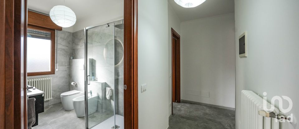 Villa Bifamiliare 3 locali di 161 m² in Argenta (44011)