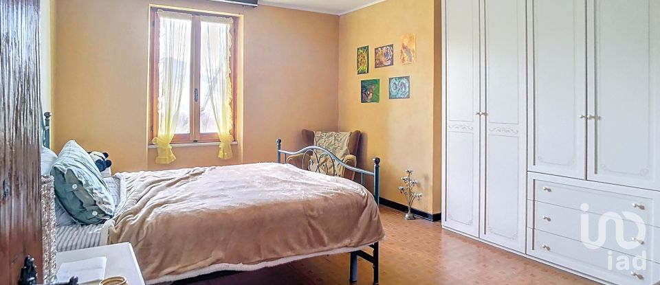Casa indipendente / Villa 12 locali di 213 m² in Borzonasca (16041)