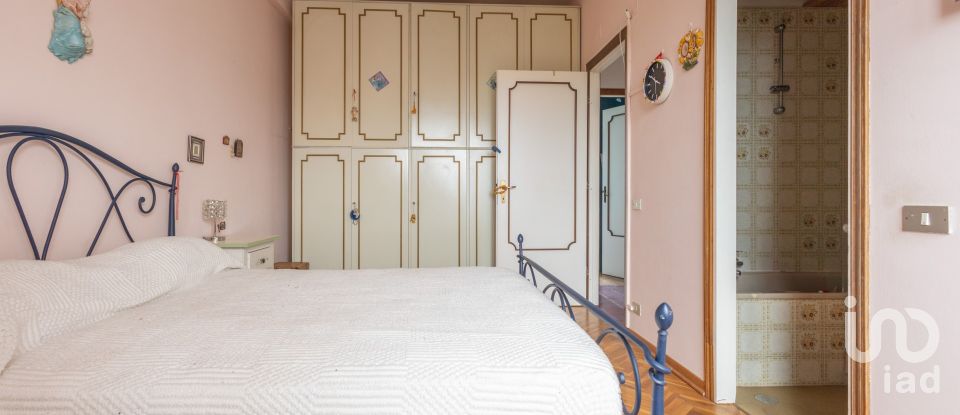 Appartamento 7 locali di 159 m² a Ancona (60131)