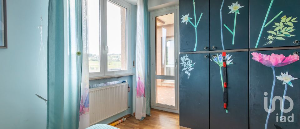 Appartamento 7 locali di 159 m² a Ancona (60131)