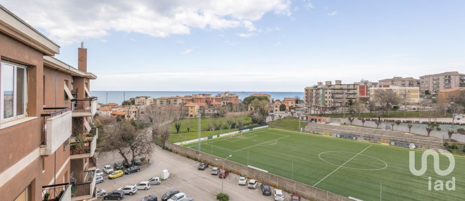 Appartamento 7 locali di 159 m² a Ancona (60131)