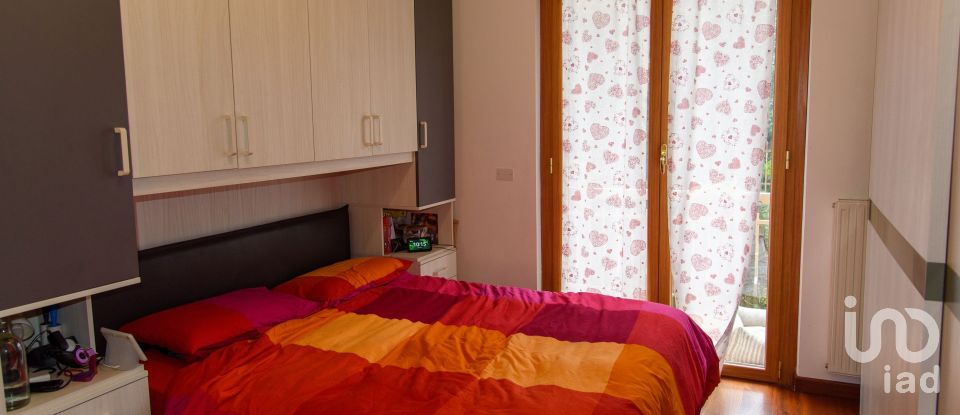 Appartamento 5 locali di 74 m² a Genova (16154)