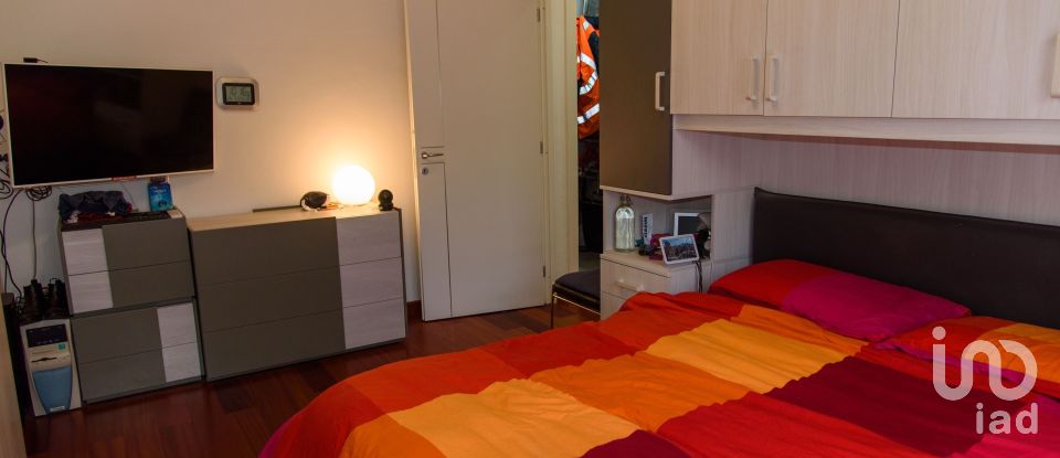 Appartamento 5 locali di 74 m² a Genova (16154)