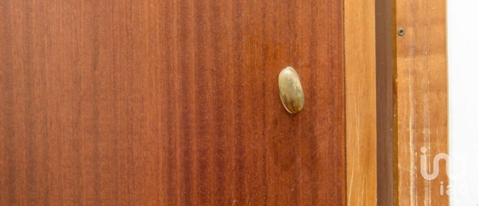 Appartamento 5 locali di 74 m² a Genova (16154)