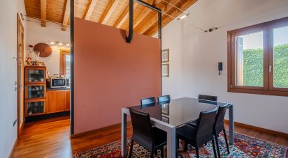 Casa indipendente / Villa 7 locali di 280 m² in Castel Goffredo (46042)