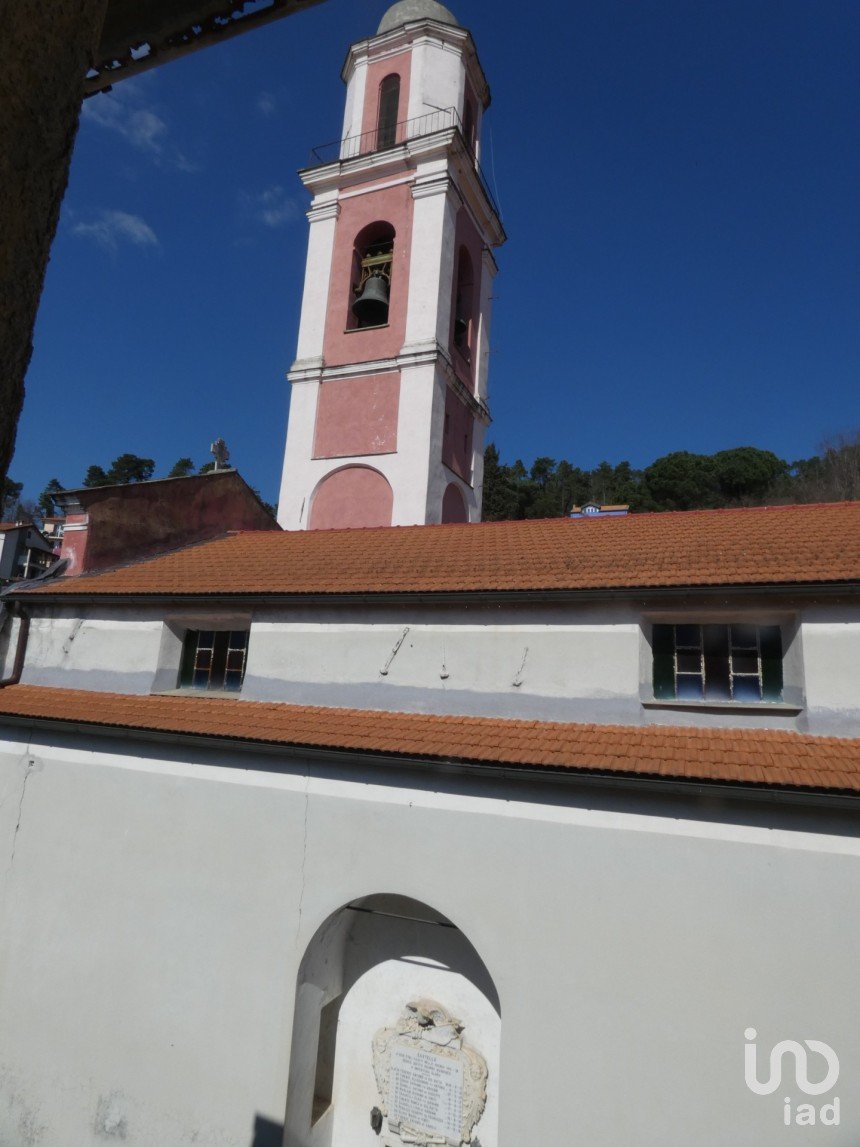 Block of flats in Carro (19012) of 180 m²