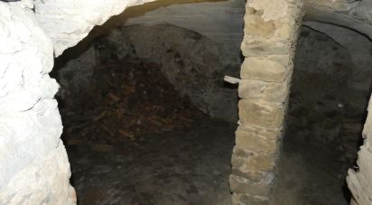 Costruzione di 180 m² in Carro (19012)