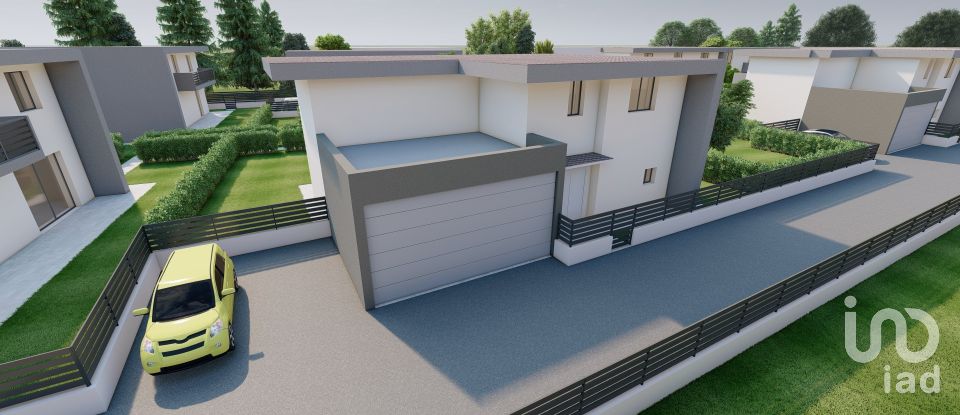 Villa Bifamiliare 8 locali di 277 m² in Lonato del Garda (25017)