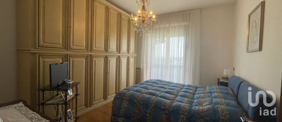 Appartamento 5 locali di 123 m² a Arezzo (52100)