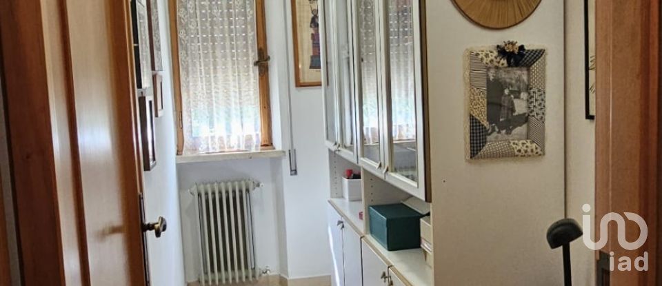 Appartamento 6 locali di 116 m² a Ascoli Piceno (63100)