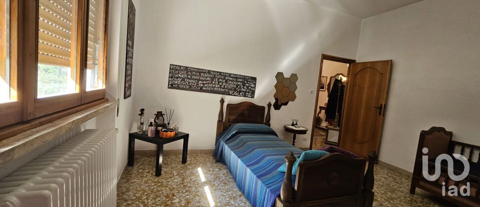 Appartamento 6 locali di 116 m² a Ascoli Piceno (63100)