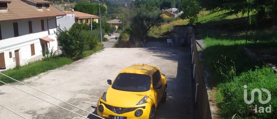 Appartamento 6 locali di 116 m² a Ascoli Piceno (63100)