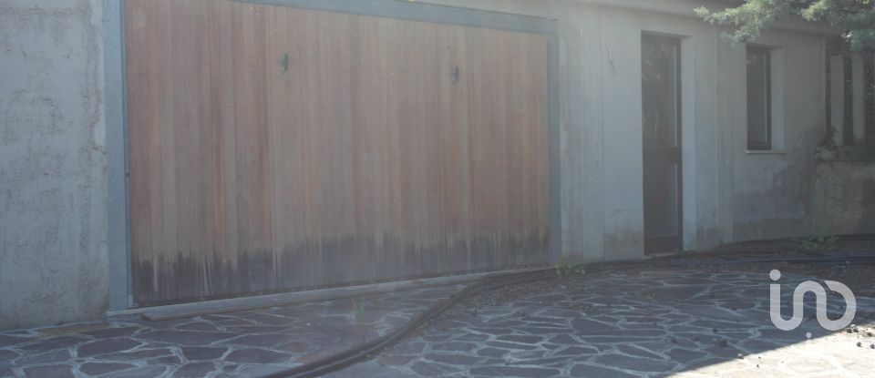 Casa indipendente / Villa 14 locali di 473 m² in Castiglione Messer Raimondo (64034)