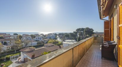 Quadrilocale di 90 m² a Numana (60026)