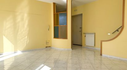 Offices of 138 m² in Afragola (80021)