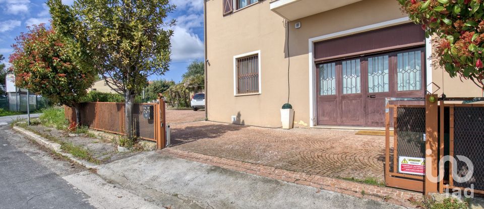 Loft 1 locale di 129 m² a Civitanova Marche (62012)