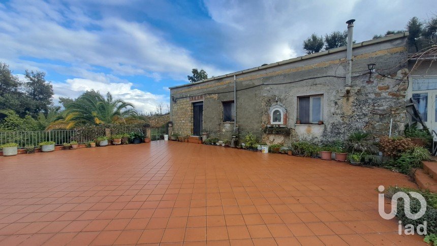 House 5 rooms of 122 m² in Cefalù (90015)