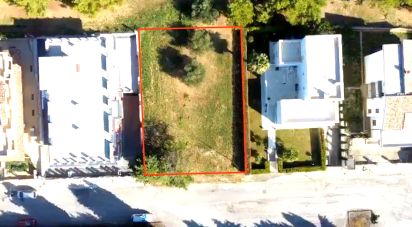 Terreno di 645 m² in Roseto degli Abruzzi (64026)