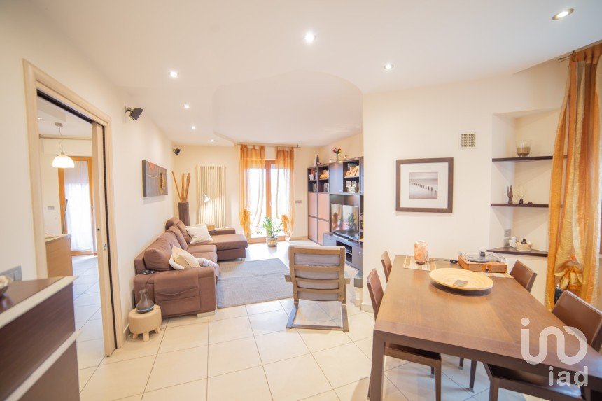 Costruzione di 1.100 m² in Senigallia (60019)