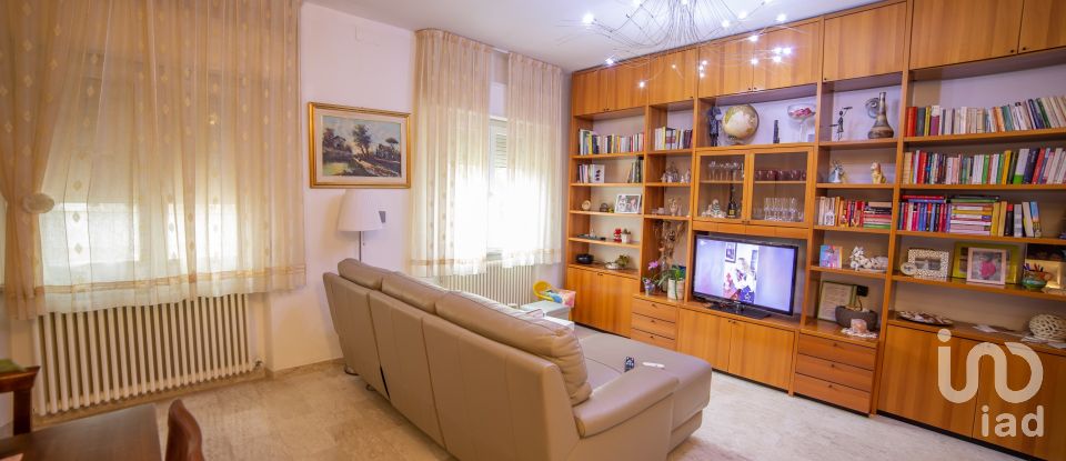 Costruzione di 1.100 m² in Senigallia (60019)