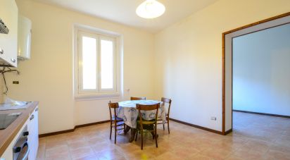 Appartamento 6 locali di 146 m² a Cengio (17056)