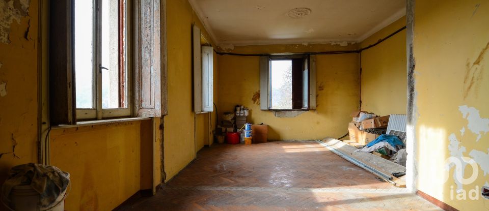 Apartment 6 rooms of 146 m² in Cengio (17056)