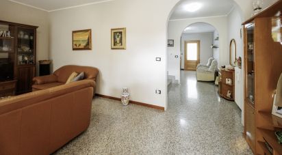 Casa indipendente / Villa 12 locali di 252 m² in Mosciano Sant'Angelo (64023)