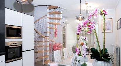 Townhouse 7 rooms of 176 m² in Rovellasca (22069)