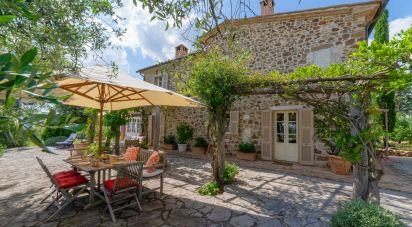 Casa indipendente 6 locali di 179 m² in Manciano (58014)