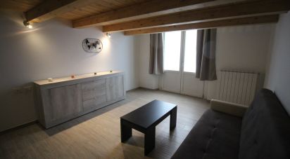 Three-room apartment of 70 m² in Torino (10152)