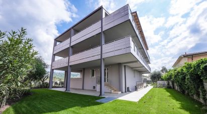 Appartamento 6 locali di 185 m² a Bardolino (37011)