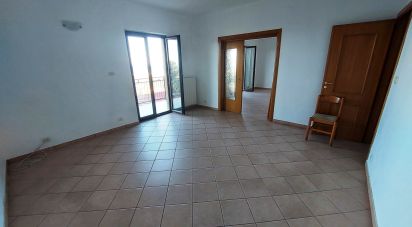 Appartamento 6 locali di 109 m² a Santa Maria del Cedro (87020)