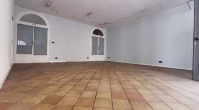 Negozio / locale commerciale di 45 m² in Pozzolengo (25010)